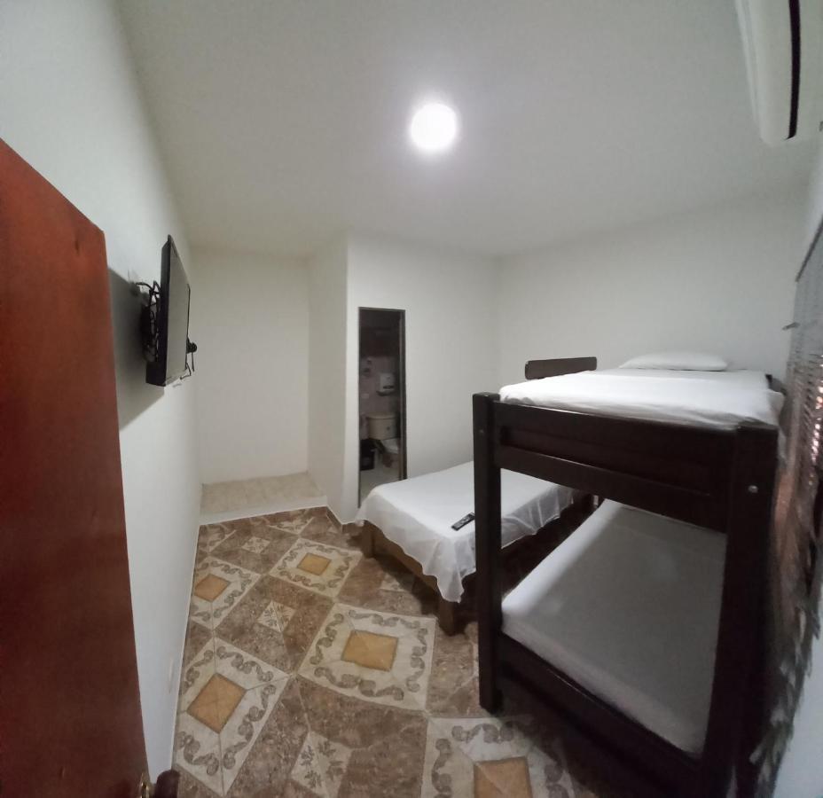 Hotel San Adolfo Карепа Экстерьер фото
