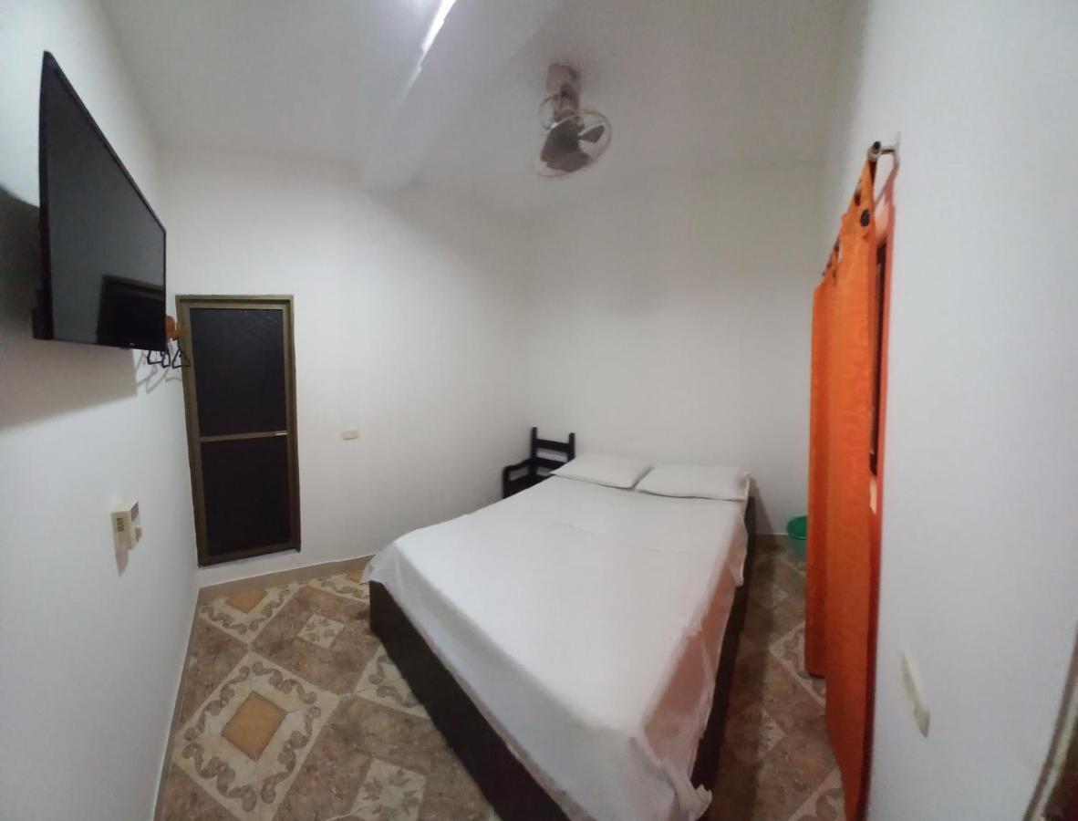 Hotel San Adolfo Карепа Экстерьер фото