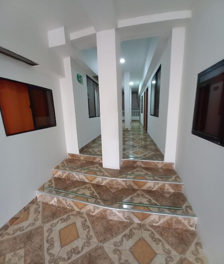 Hotel San Adolfo Карепа Экстерьер фото